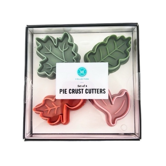 X2 Martha Stewart Set of 4 Pie Crust Cutters, New in Box - Picture 5 of 5